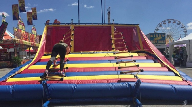 juegos-de-feria-escaleras